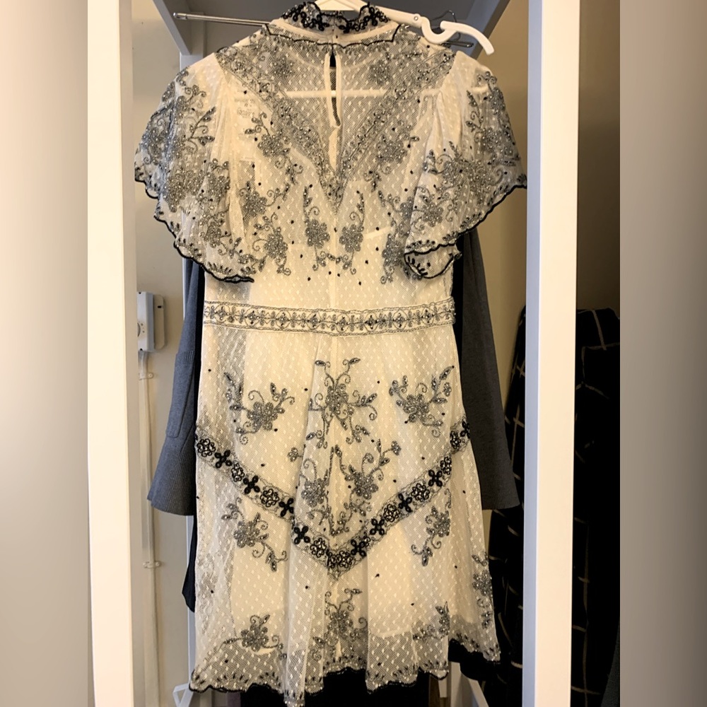 Zara embroidered dress S, cream lace with black embroidery